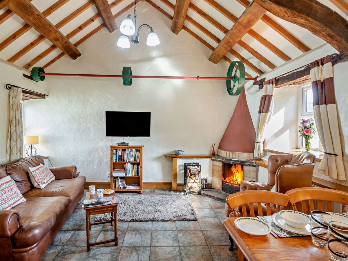 Derwen Conwy, listing photograph 11