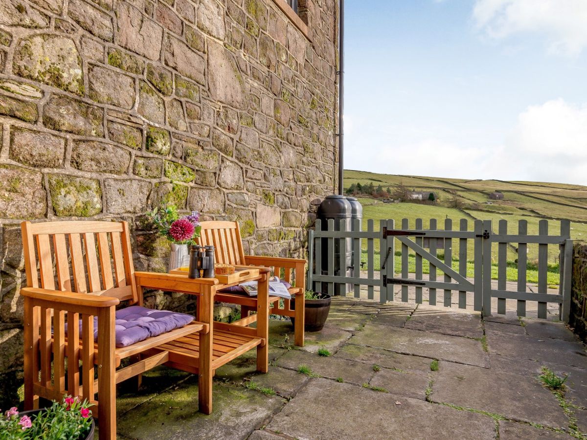 The Retreat - Buxton, listing photograph 5