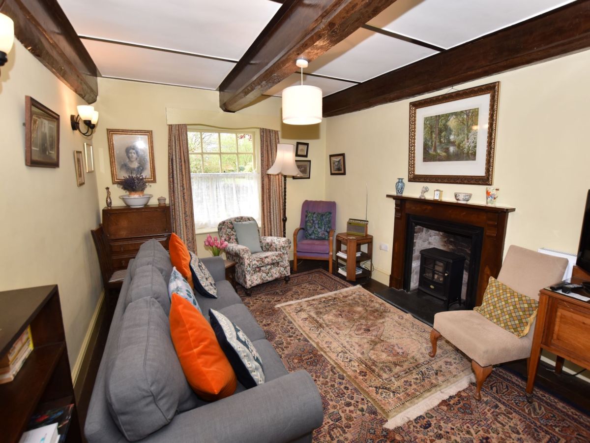 Hendre, listing photograph 7
