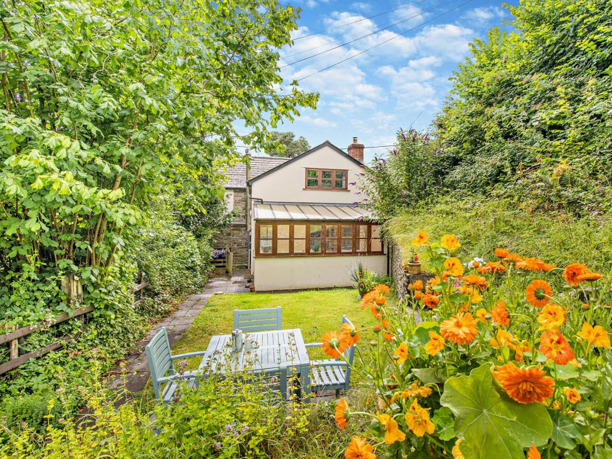 Brook Cottage - Clyro
