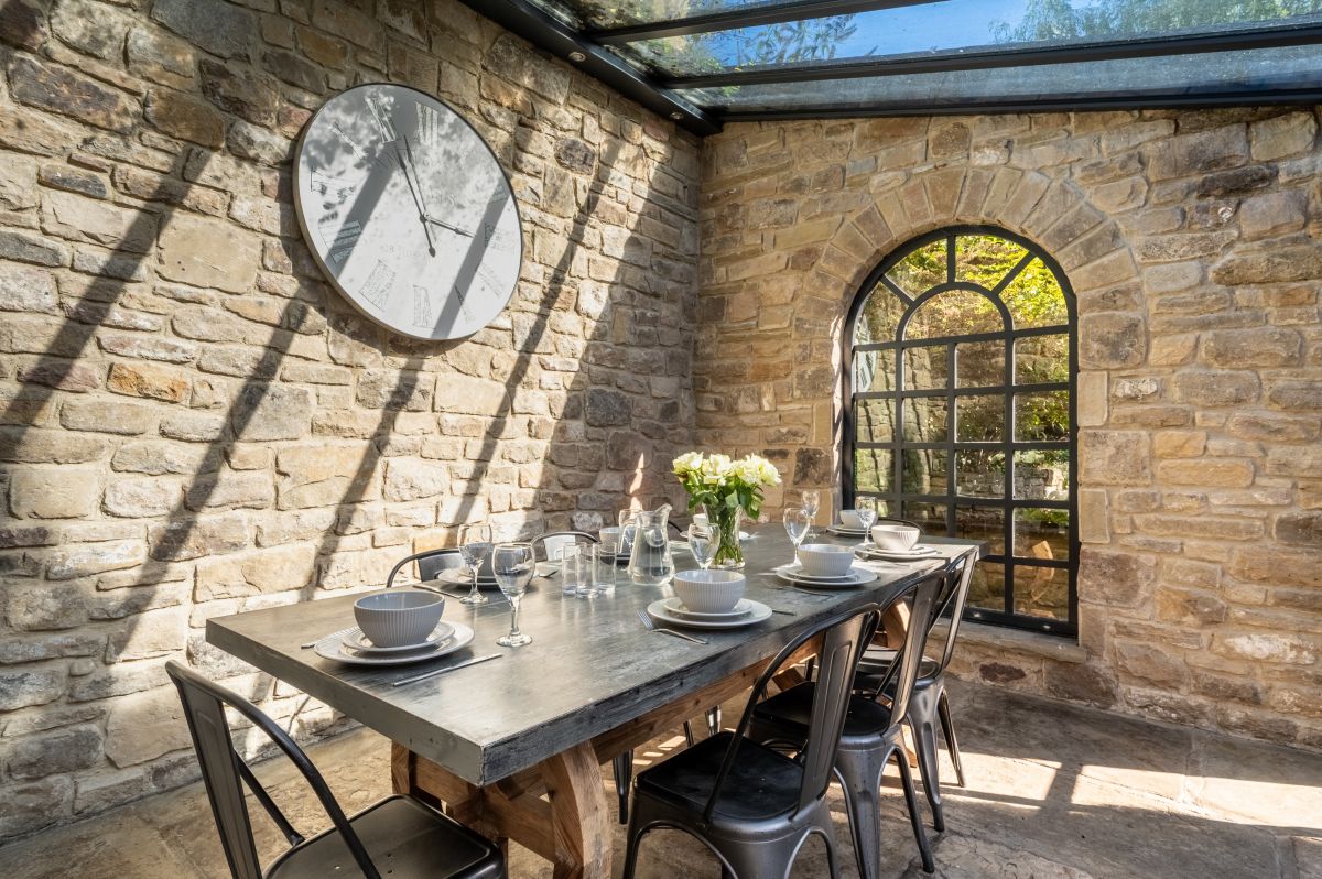 Willow House, listing photograph 6