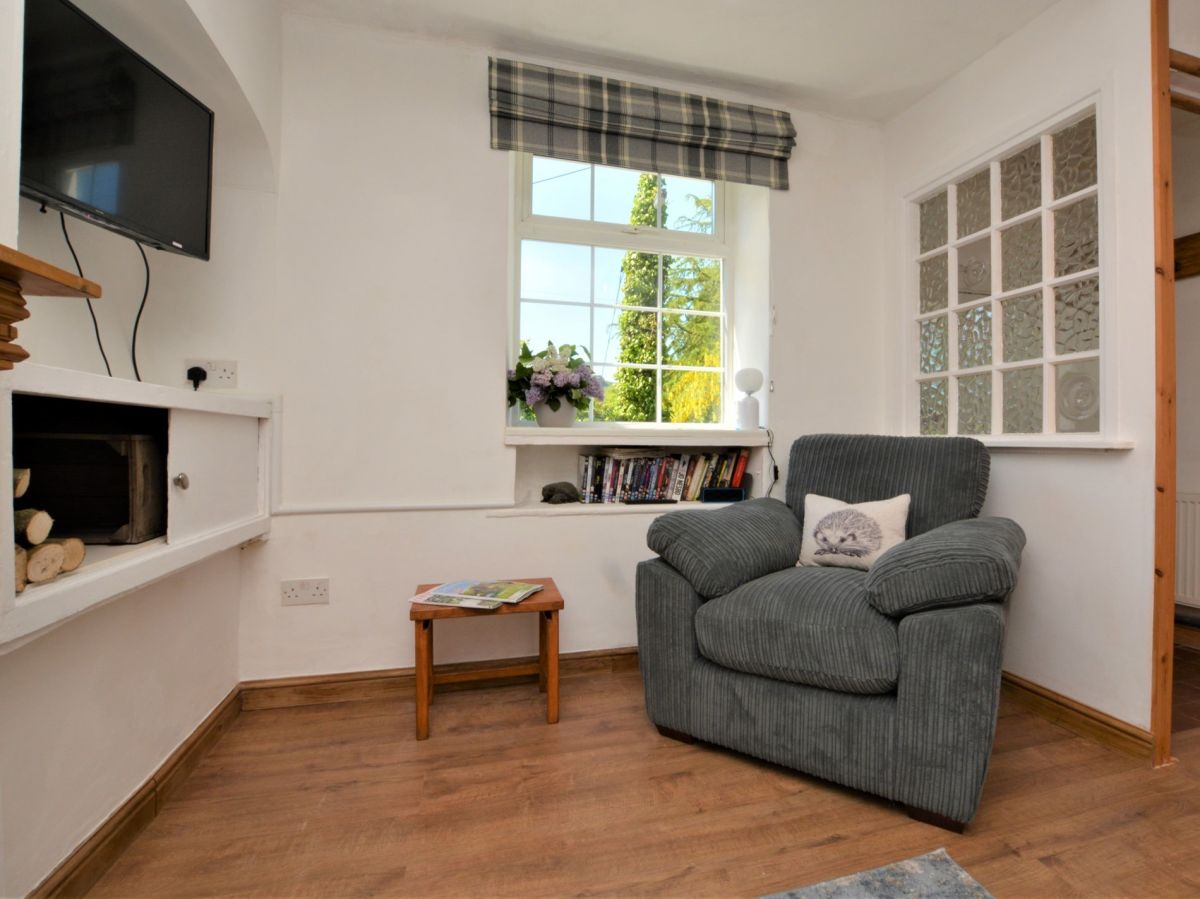Hedgehog Cottage, listing photograph 9