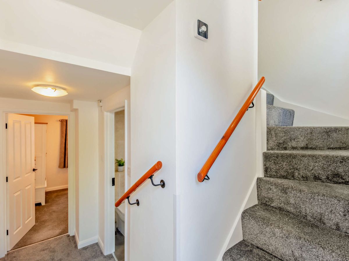 Stone Cottage, listing photograph 11