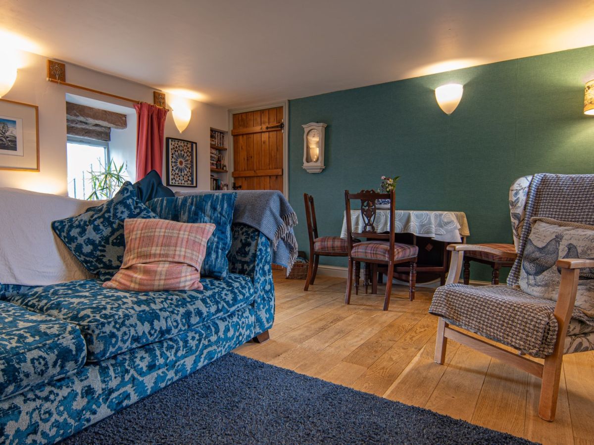 Hen Cottage, listing photograph 8