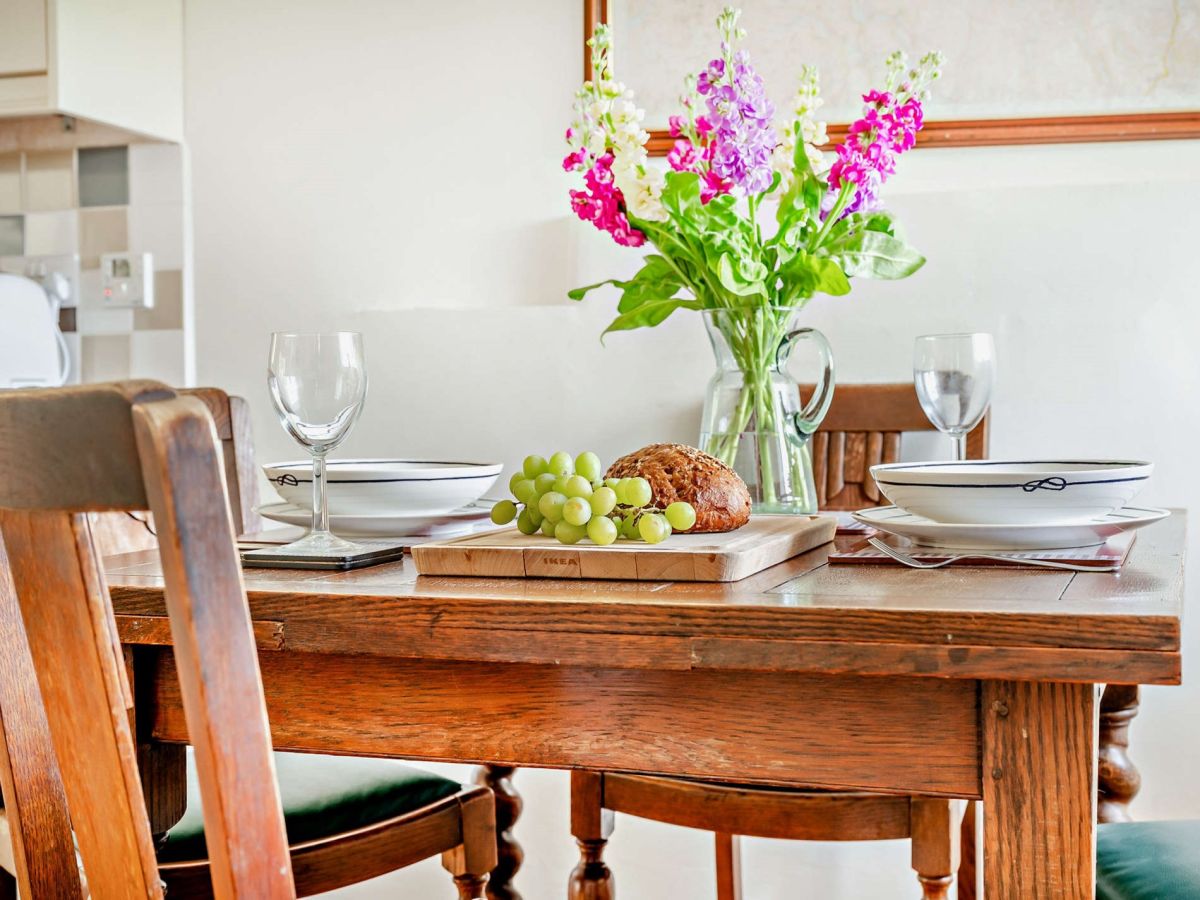 Middle Farm Cottage, listing photograph 8