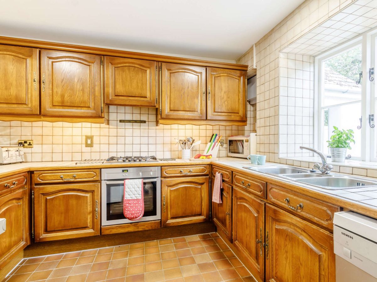 The Mews House - Llanfoist, listing photograph 12