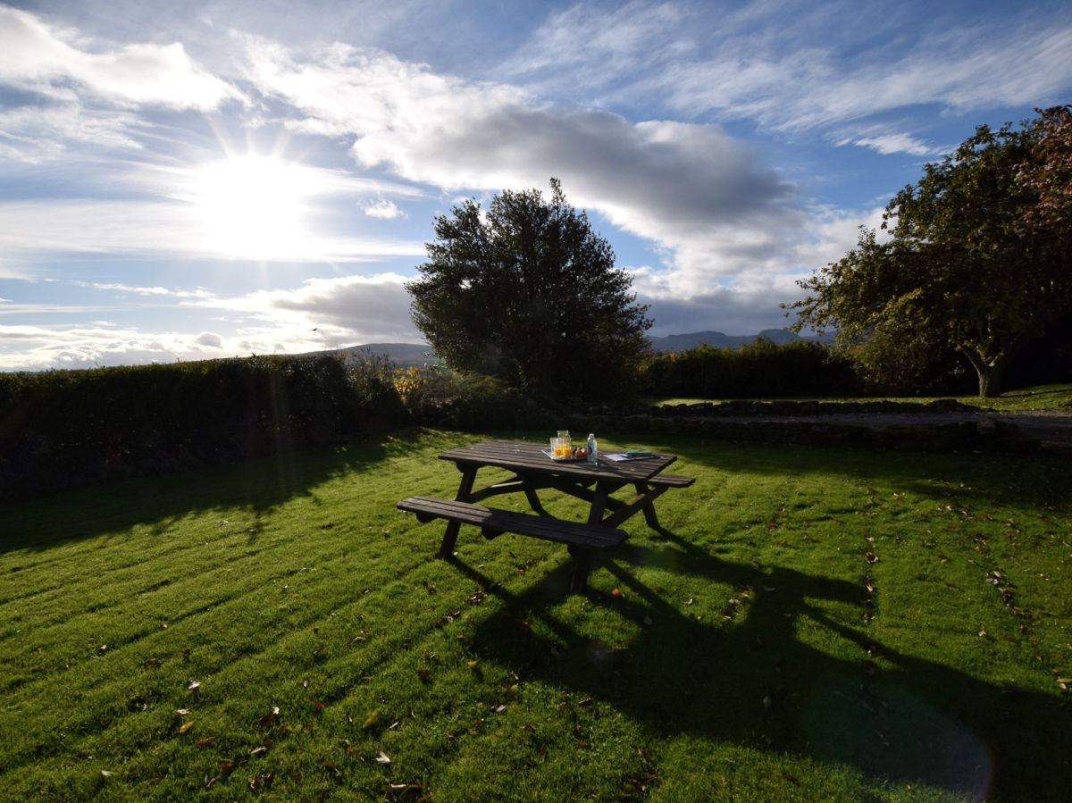 Balnain Farmhouse, listing photograph 2