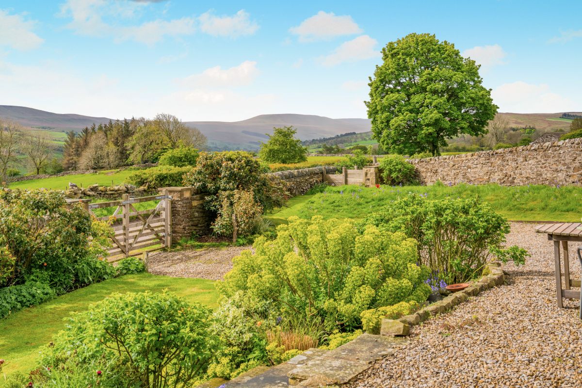 Heathlands, listing photograph 12