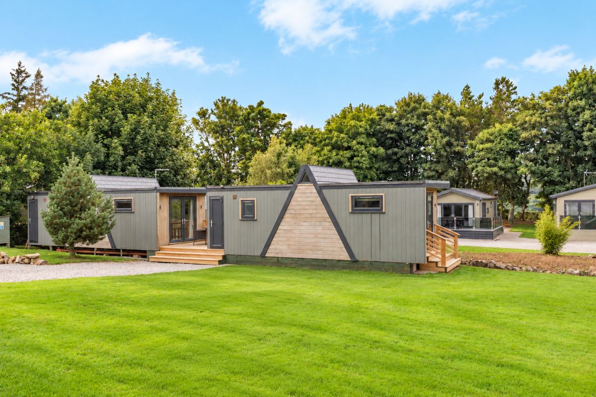 Dalesman Studio Lodge 1