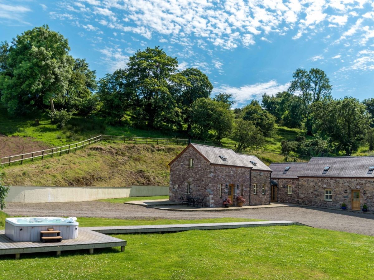Rhiannydd's Stable, listing photograph 3