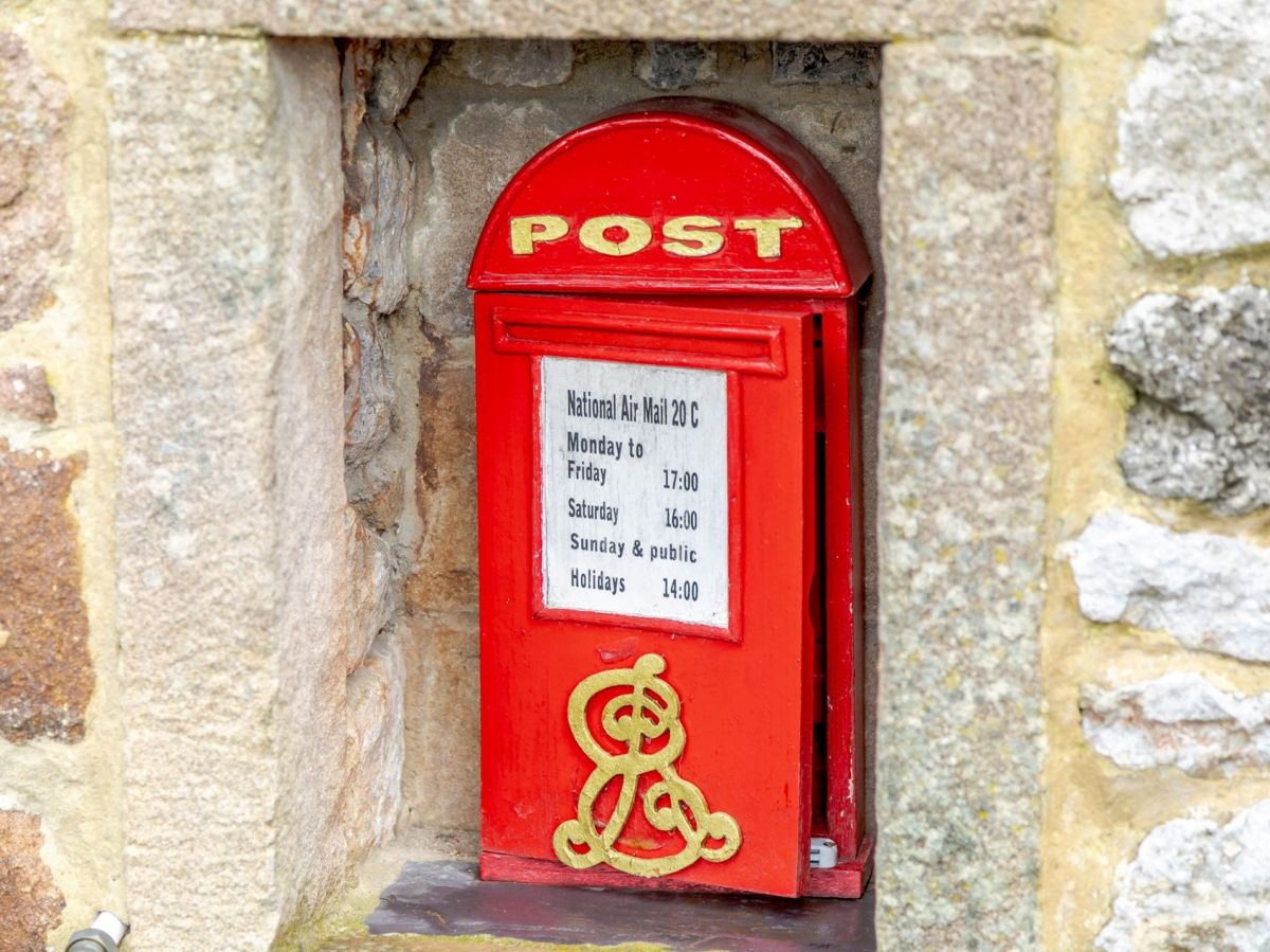 The Old Post Office Bolehill, listing photograph 12