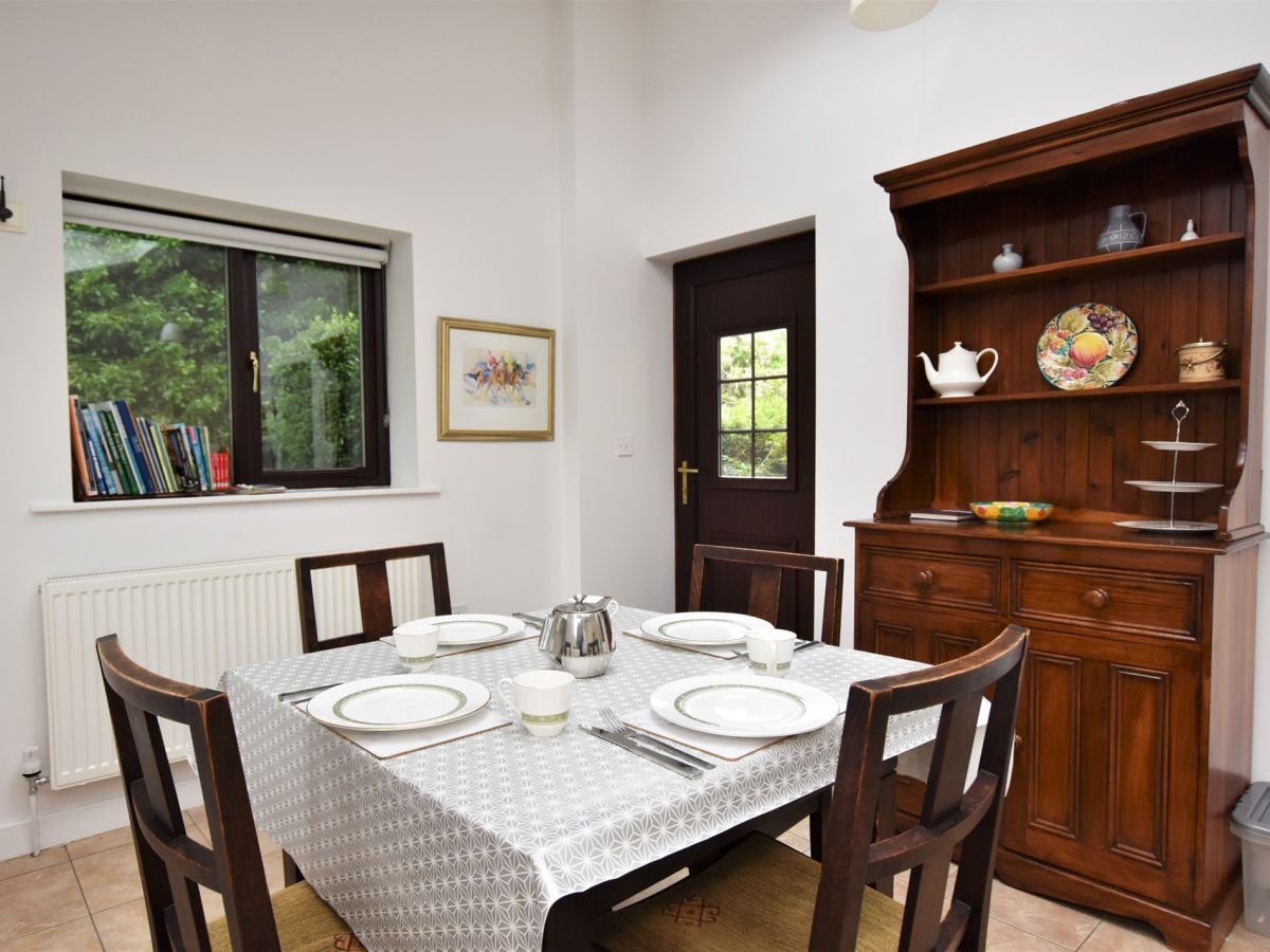Hills Cottage, listing photograph 8