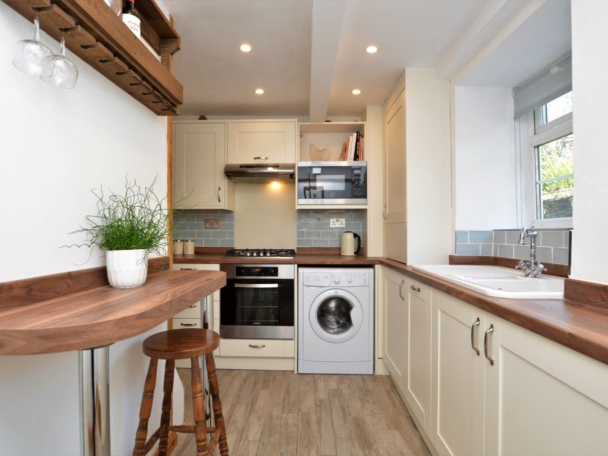Hedgehog Cottage, listing photograph 3
