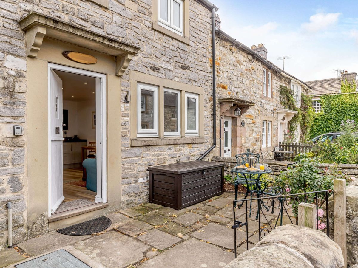 Lilac Cottage - Ashford In The Water, listing photograph 12