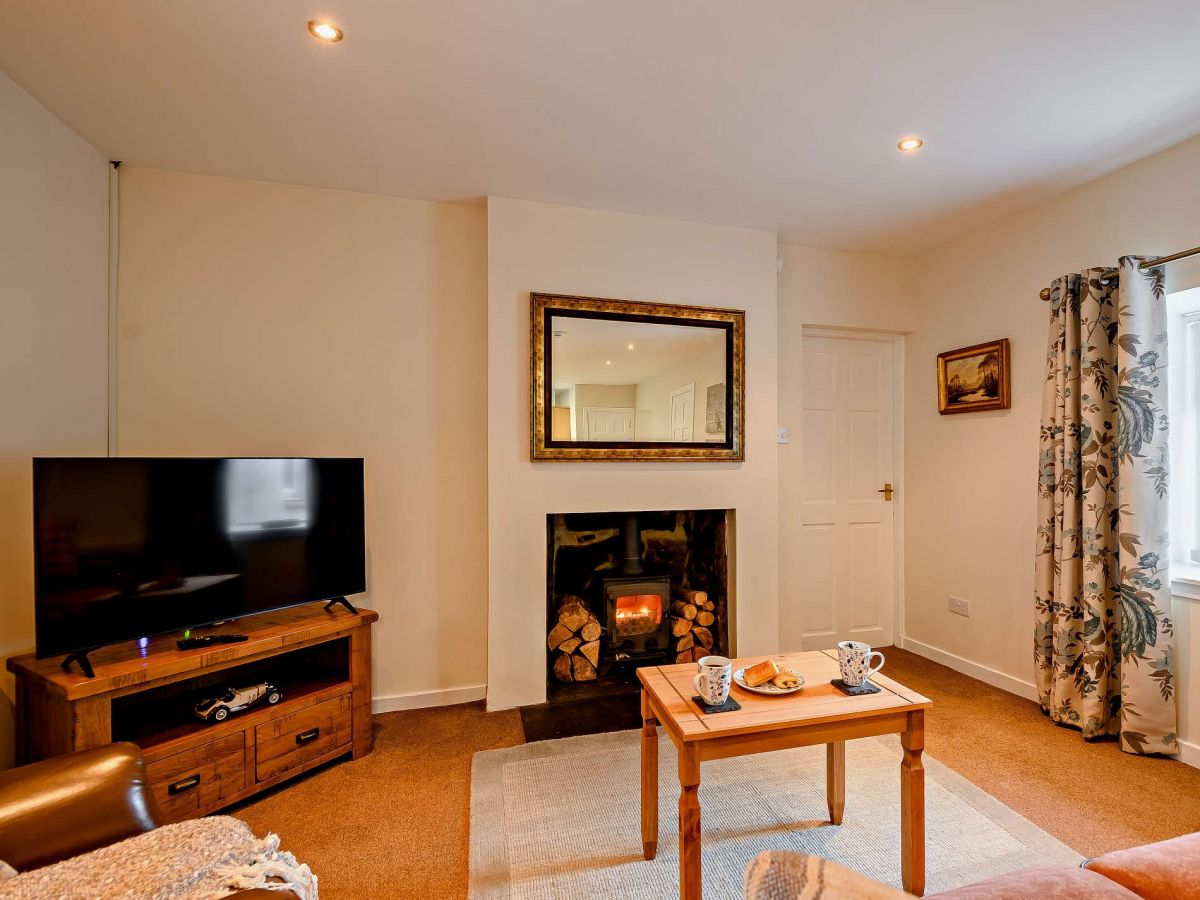 Ochil View, listing photograph 3