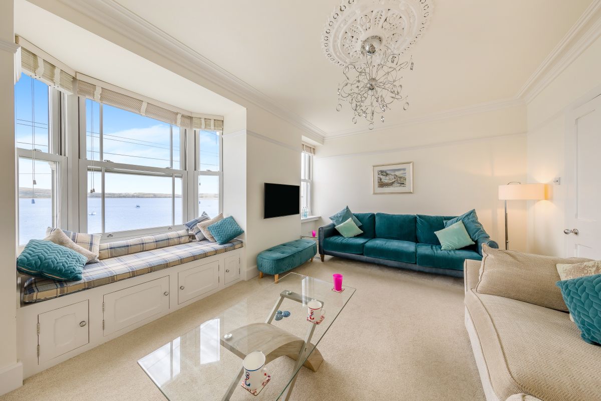 2 Glandwr, listing photograph 4