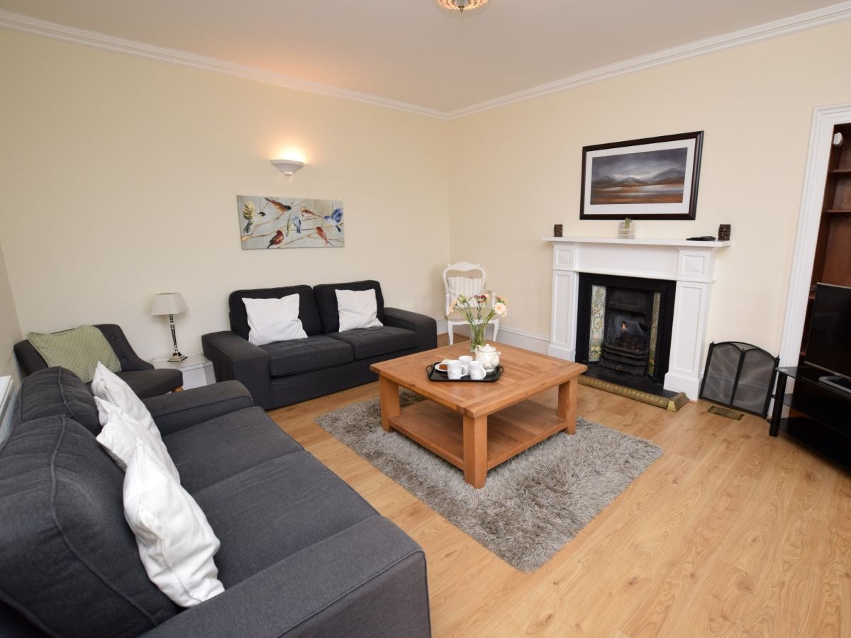 Dunglass Farmhouse, listing photograph 4
