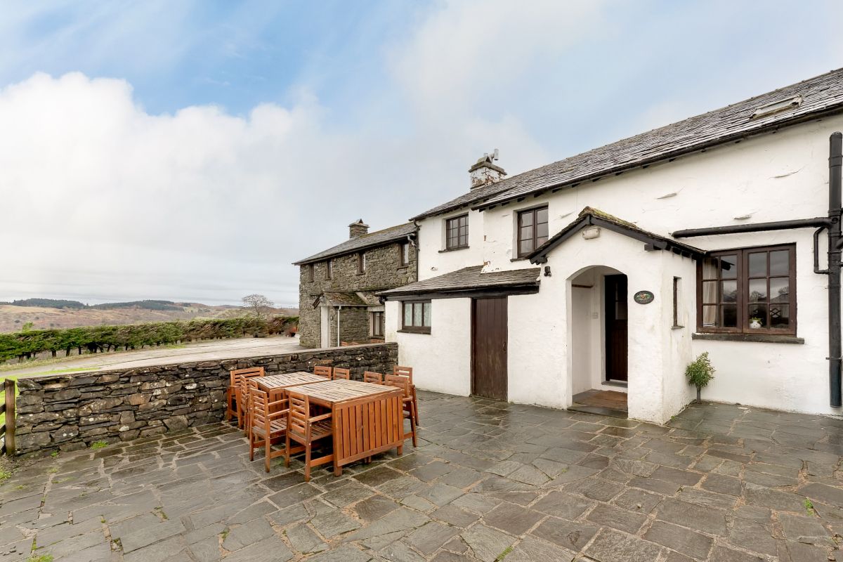 Cuckoo Brow Cottage at Thompson Ground, listing photograph 4