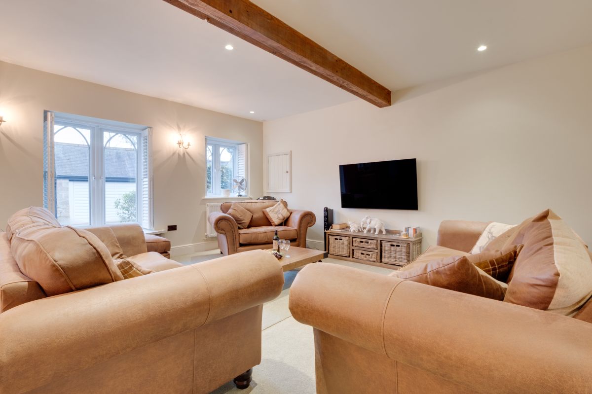 Frogmore, listing photograph 11