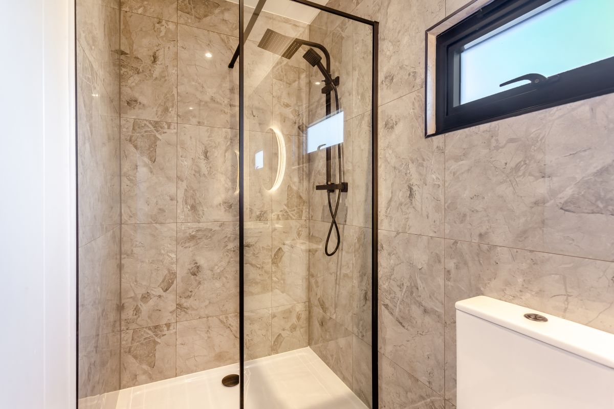 Premium Hot Tub Hideaway 5, listing photograph 12