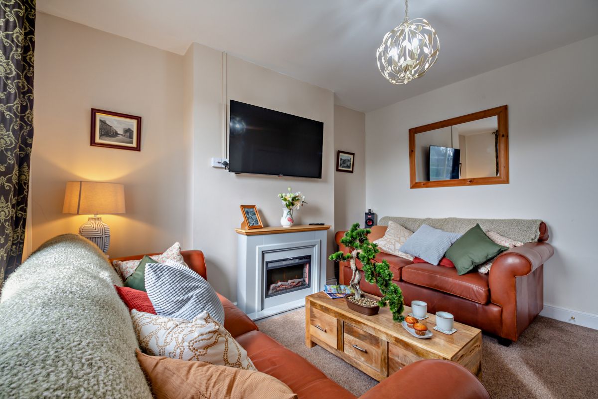 River Artro Townhouse, listing photograph 3