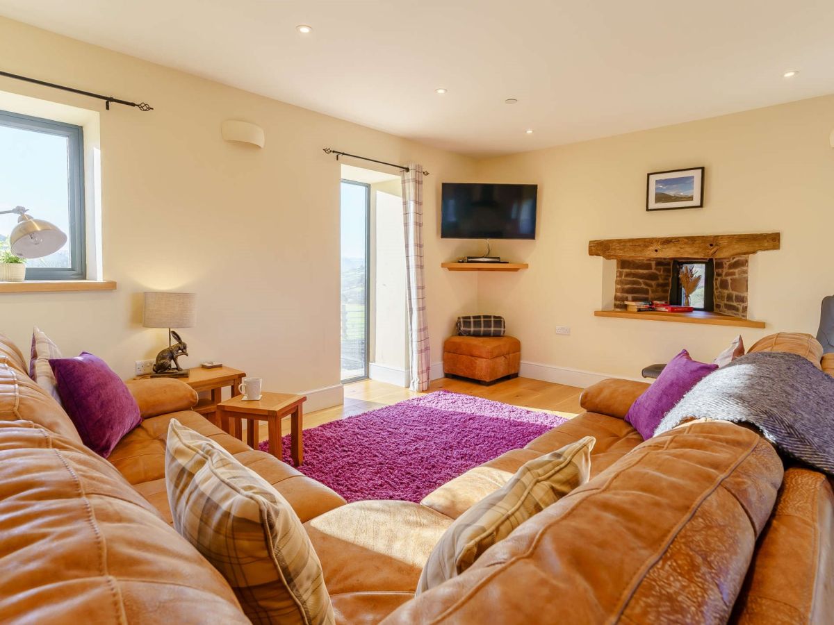 Black Mountain Retreat, listing photograph 7