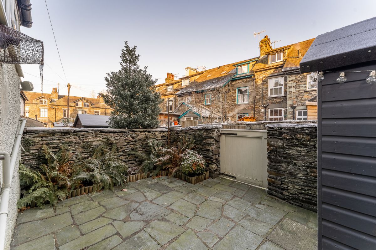 Lily Tarn Cottage, listing photograph 6