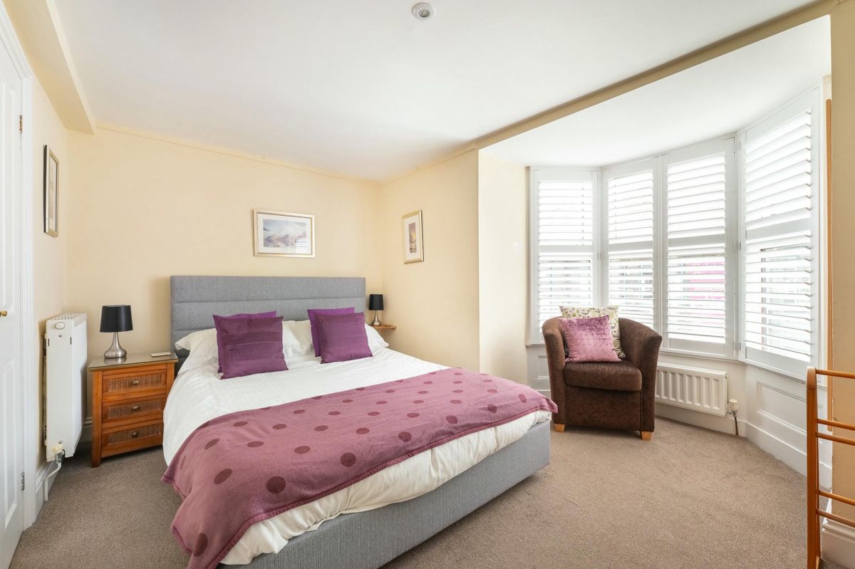 The Nook, listing photograph 9