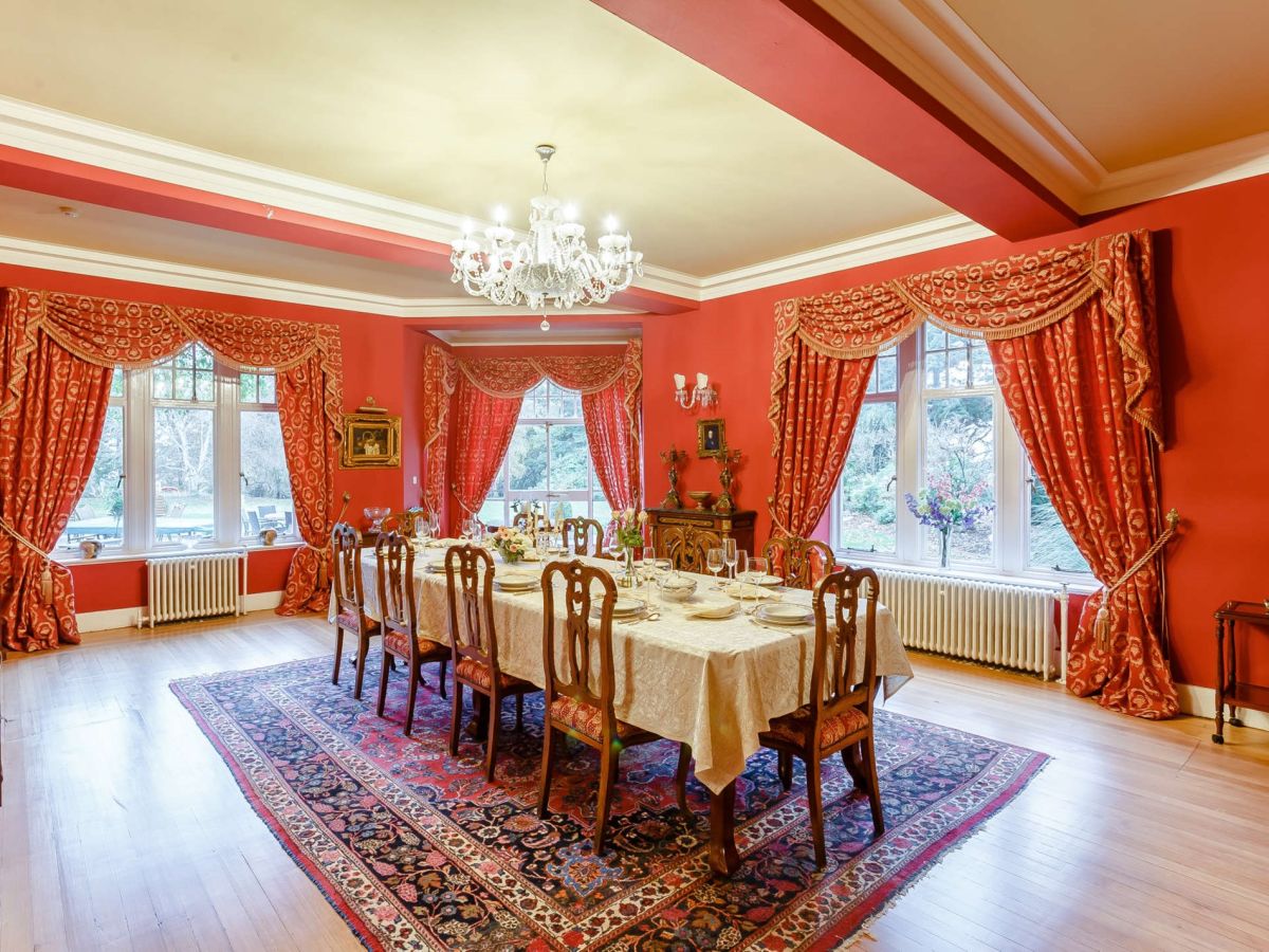 Grand Victorian Mansion, listing photograph 12