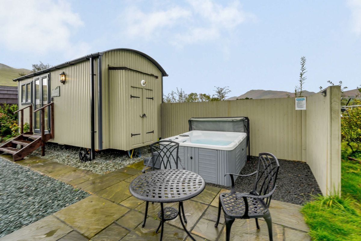 Blencathra Shepherds Hut, listing photograph 6