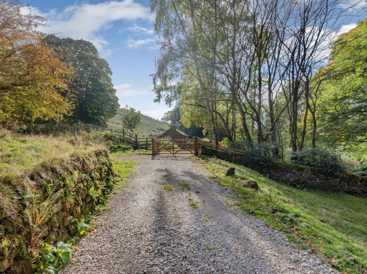 Cattis Side Cottage, listing photograph 2