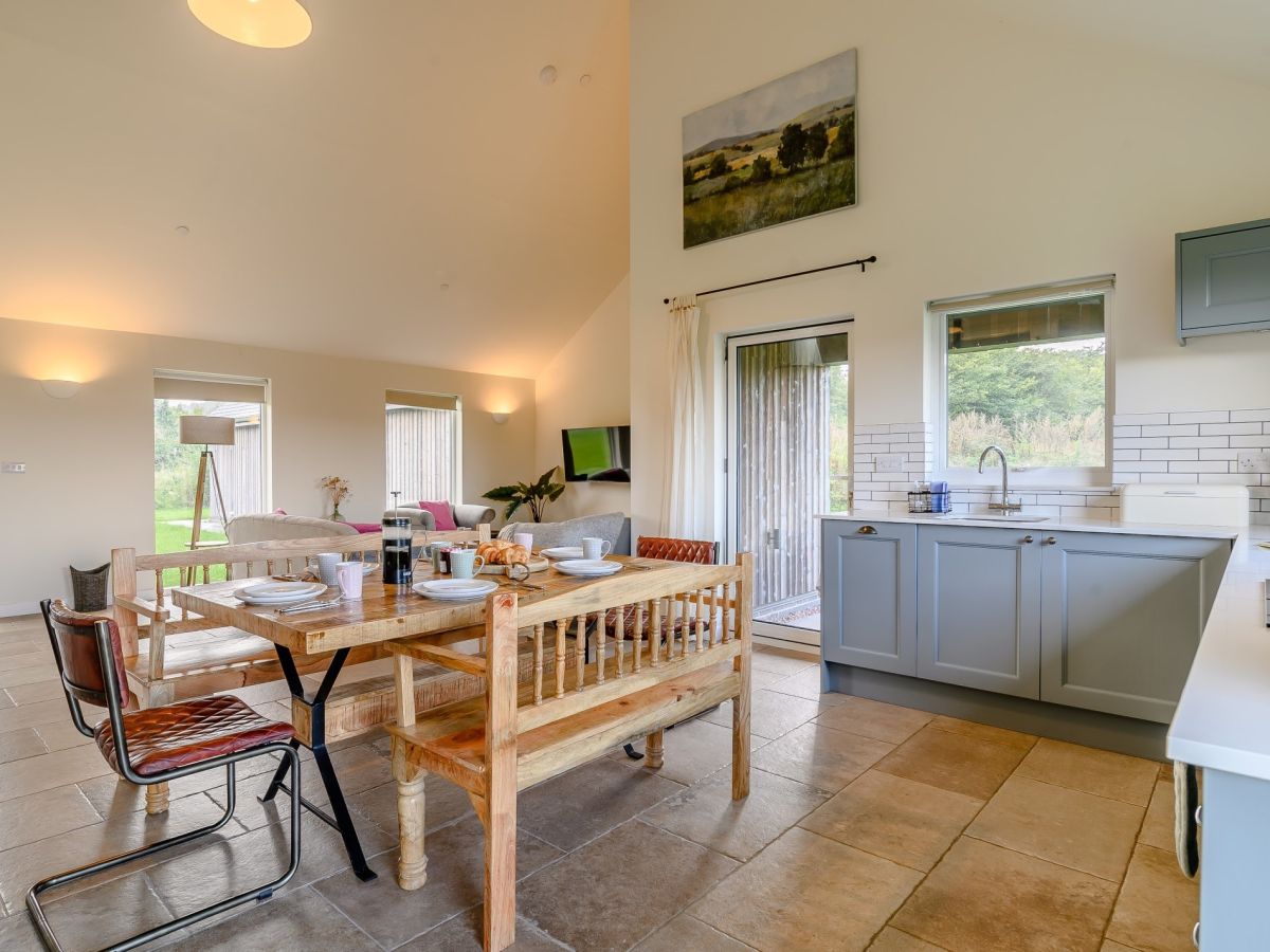 Fulmar - Gilestone Farm, listing photograph 11