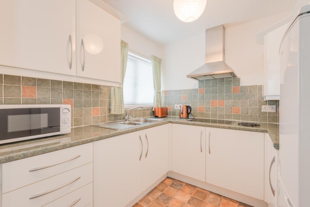 Wood Cottage, listing photograph 4