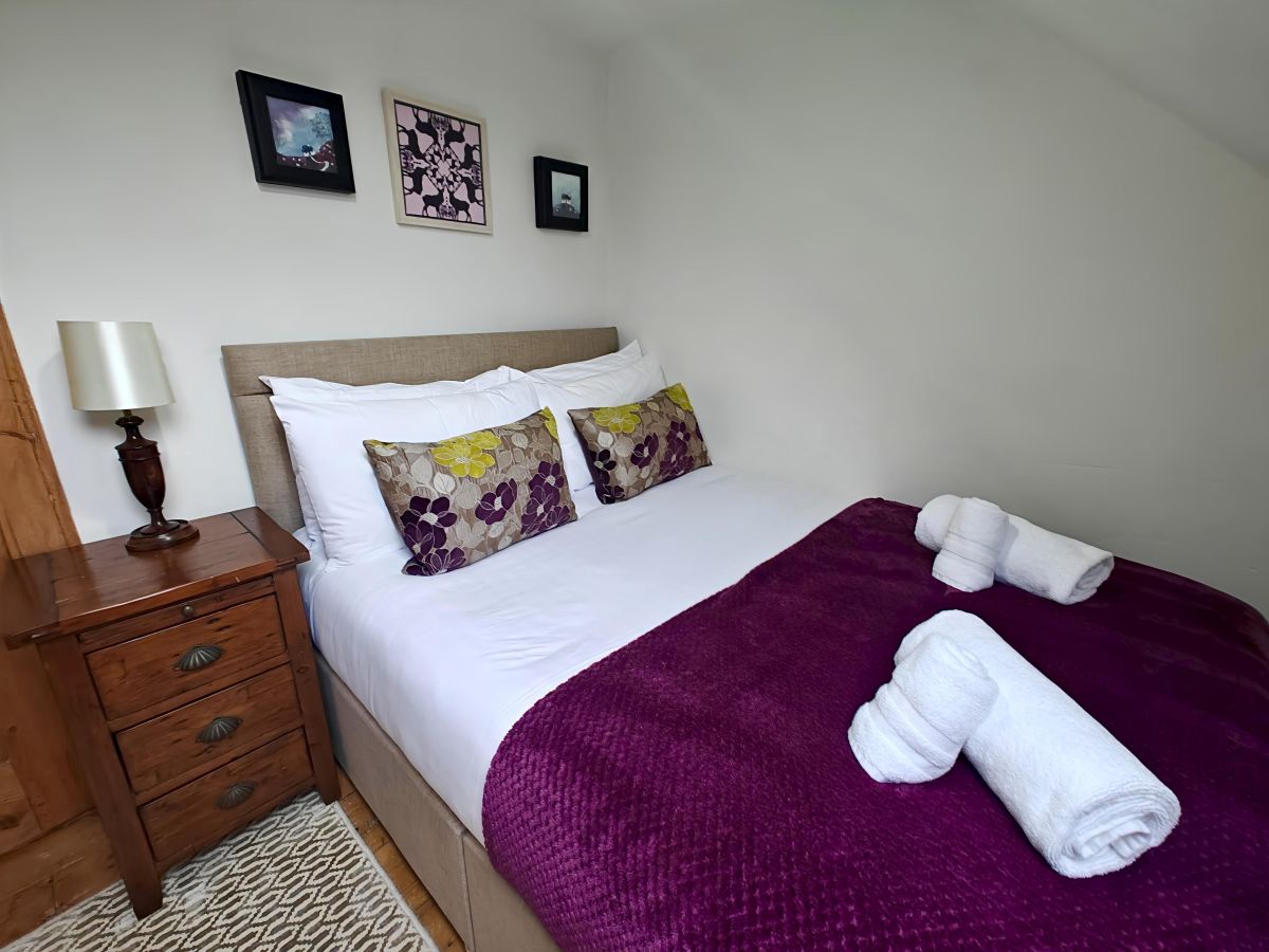 Sleepy Cottage, listing photograph 12