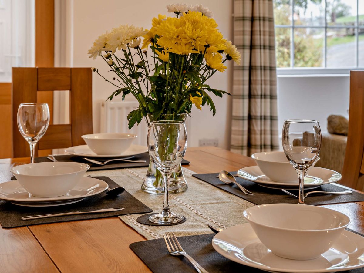 Dan-y-crug Farmhouse, listing photograph 10
