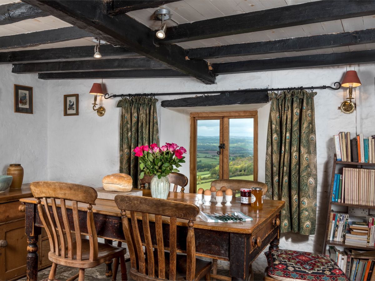Tomkyn's Cottage, listing photograph 8