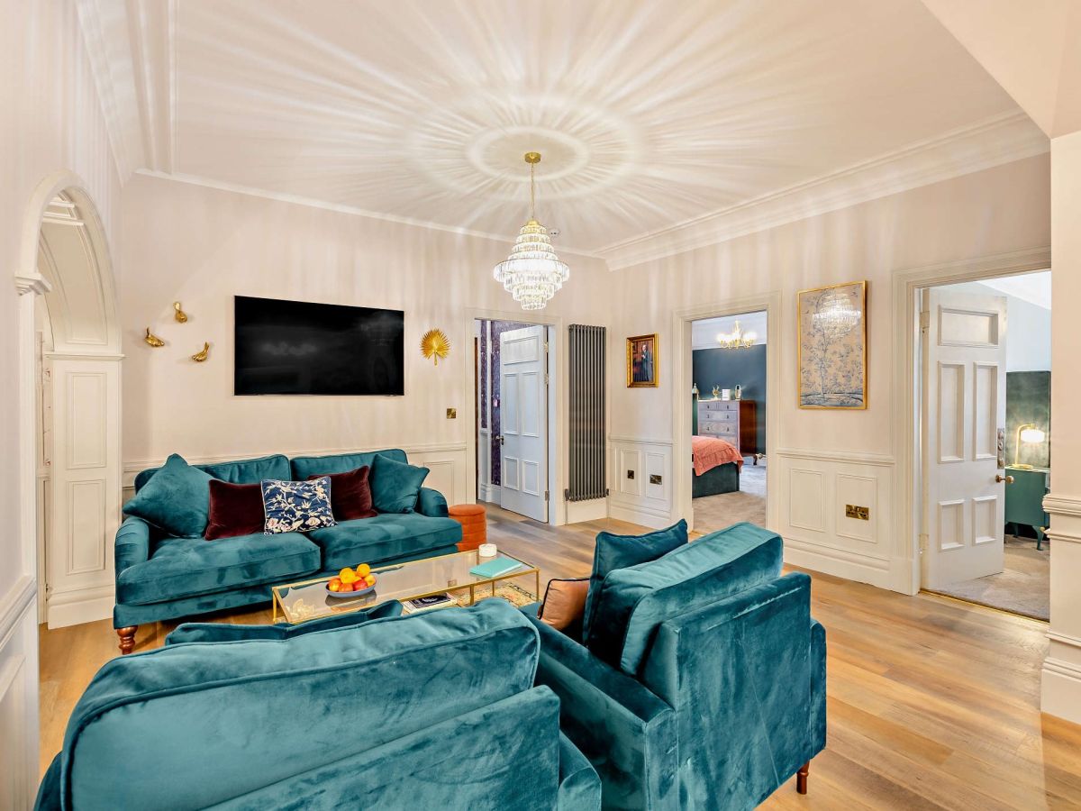 Elgar House, listing photograph 9