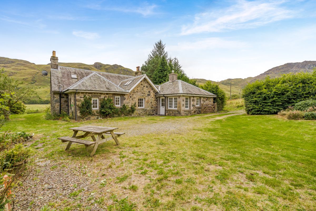 Easter Ballindalloch, listing photograph 8