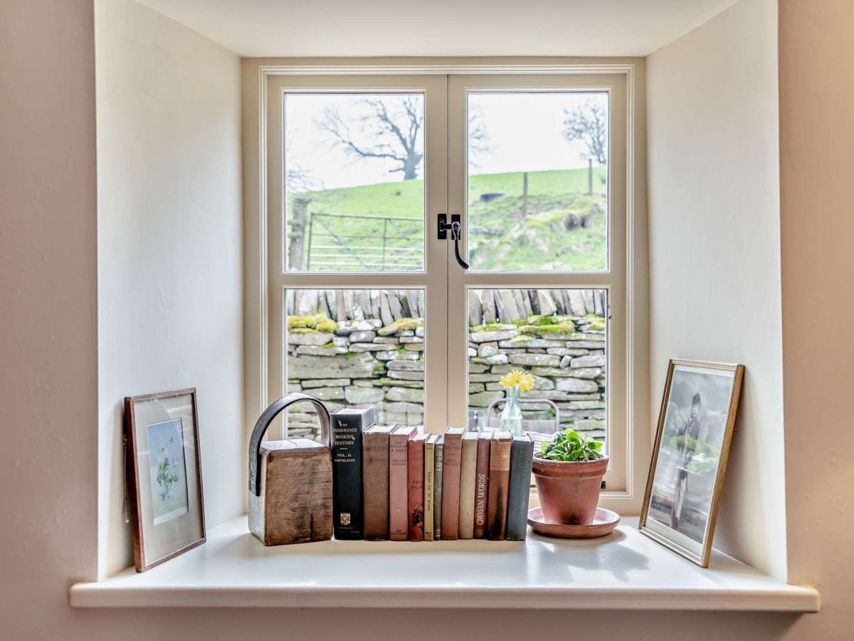 Hay Bluff Cottage, listing photograph 12