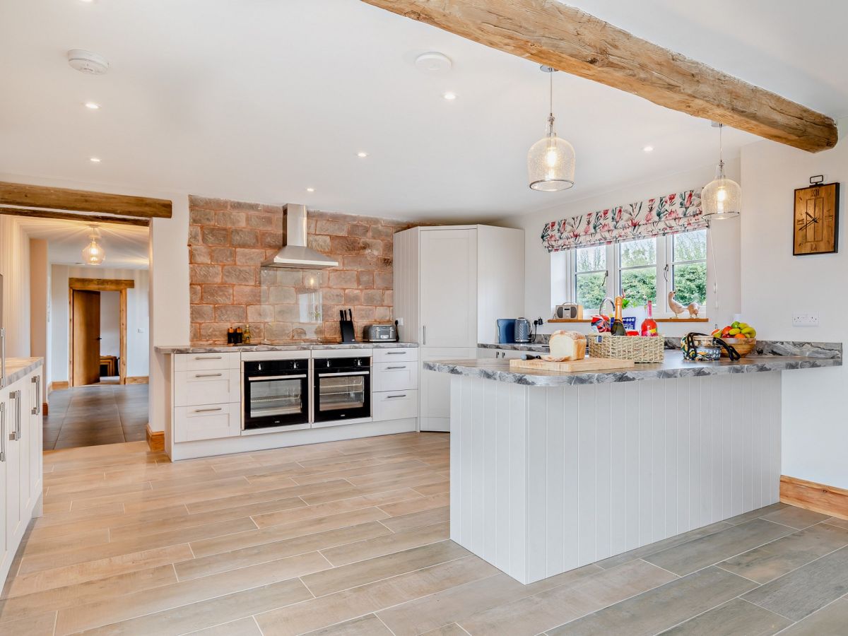 Dunwood View, listing photograph 10