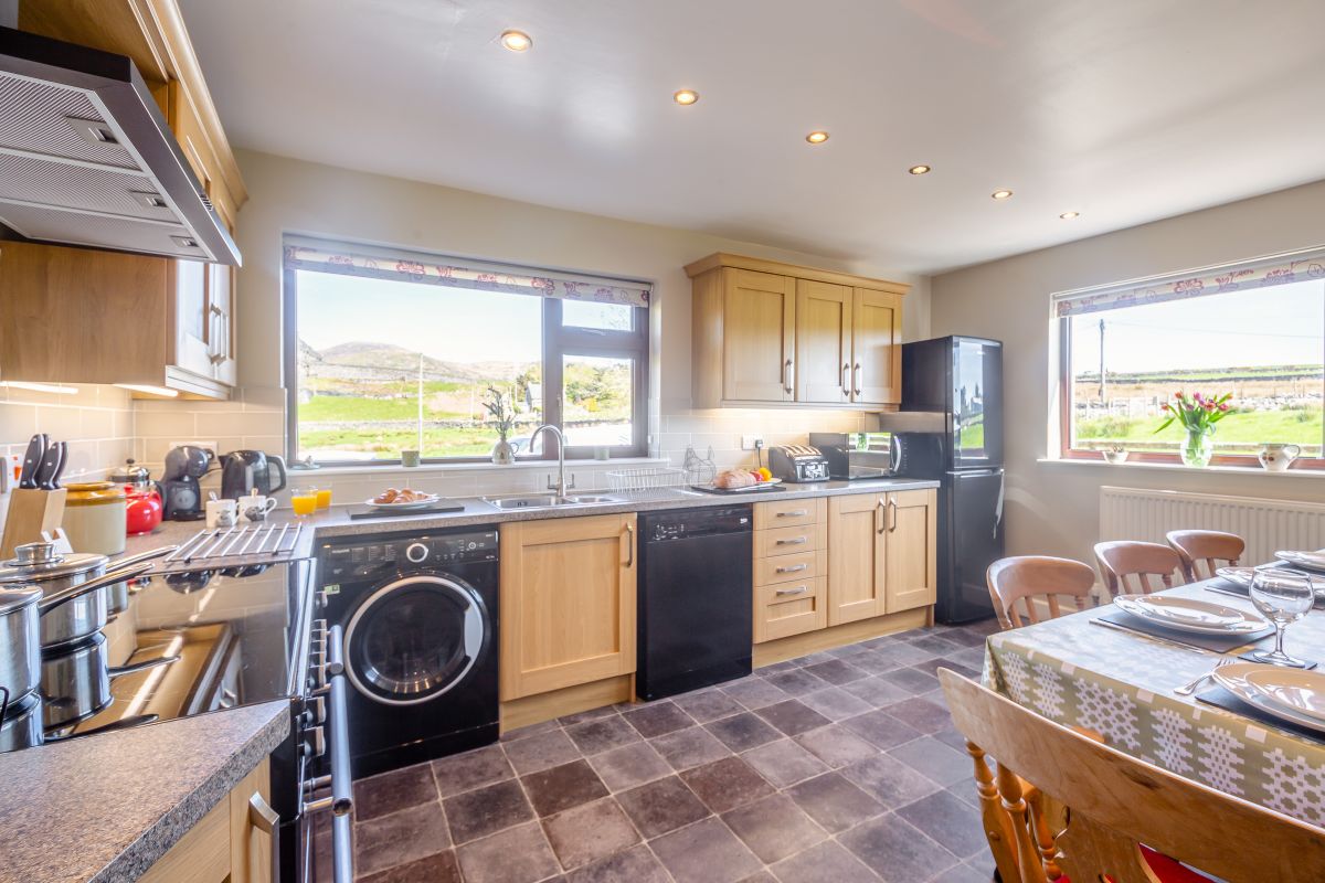 Bryn Ystrad Llyn, listing photograph 5