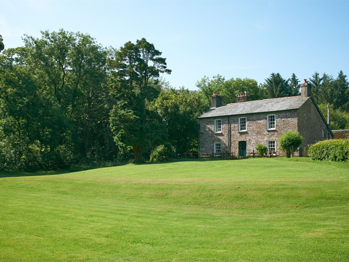 Llosged Farmhouse