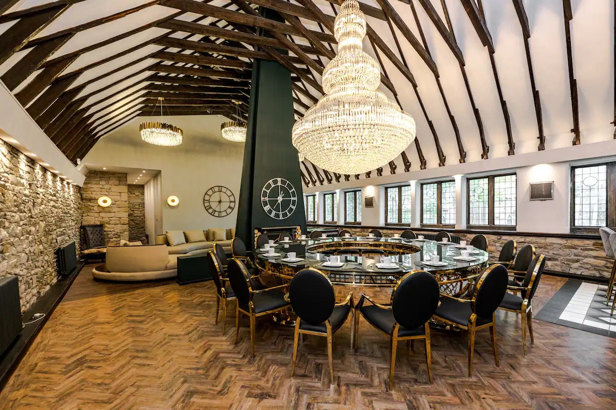 All Saints Manor, listing photograph 4