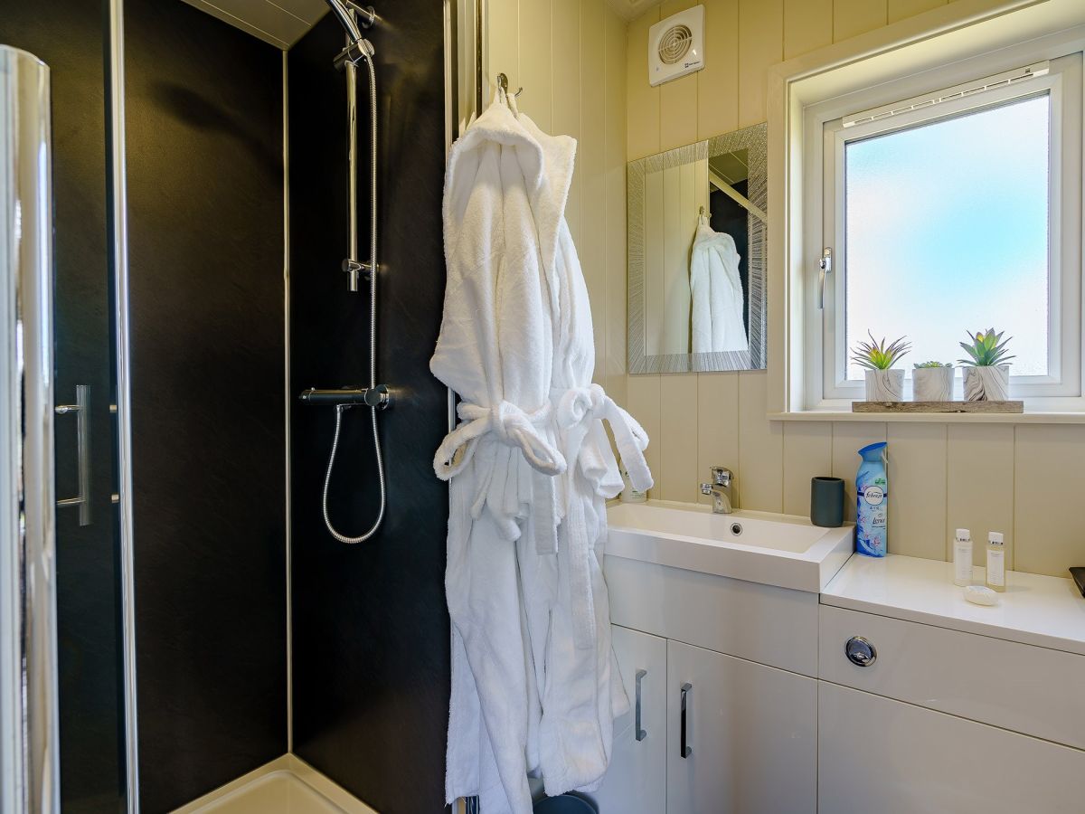 Turnberry Lodge, listing photograph 12