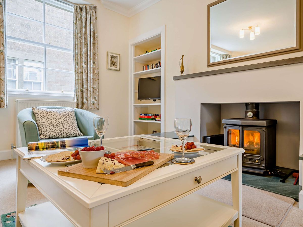 Cateran Cottage, listing photograph 4