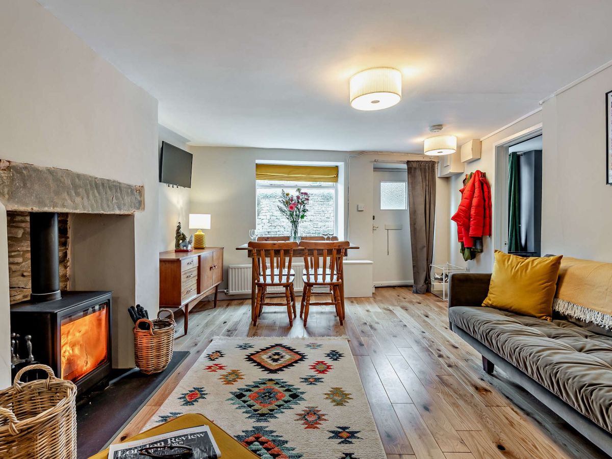 Swan Bank Cottage, listing photograph 4
