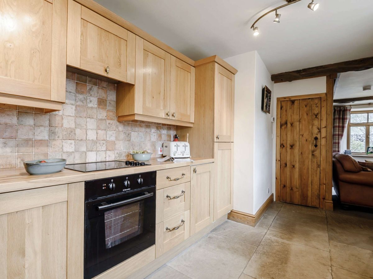 Limestone House, listing photograph 9