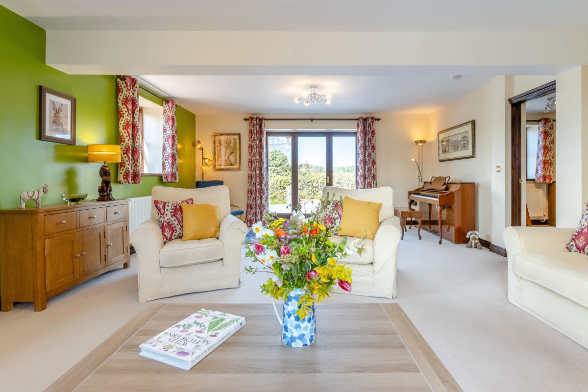 Ty Mawr Coach House, listing photograph 4