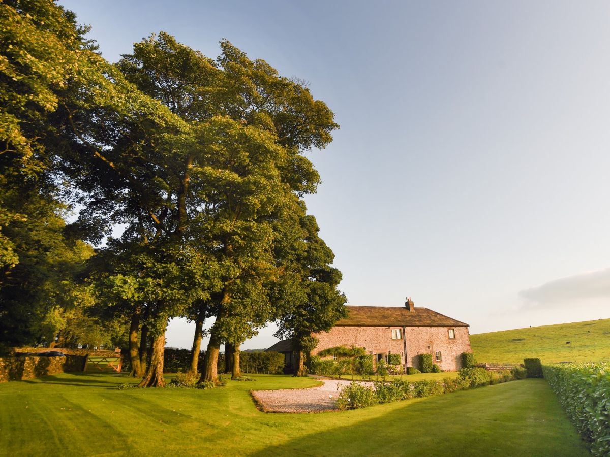 Hawksmoor Barn, listing photograph 2