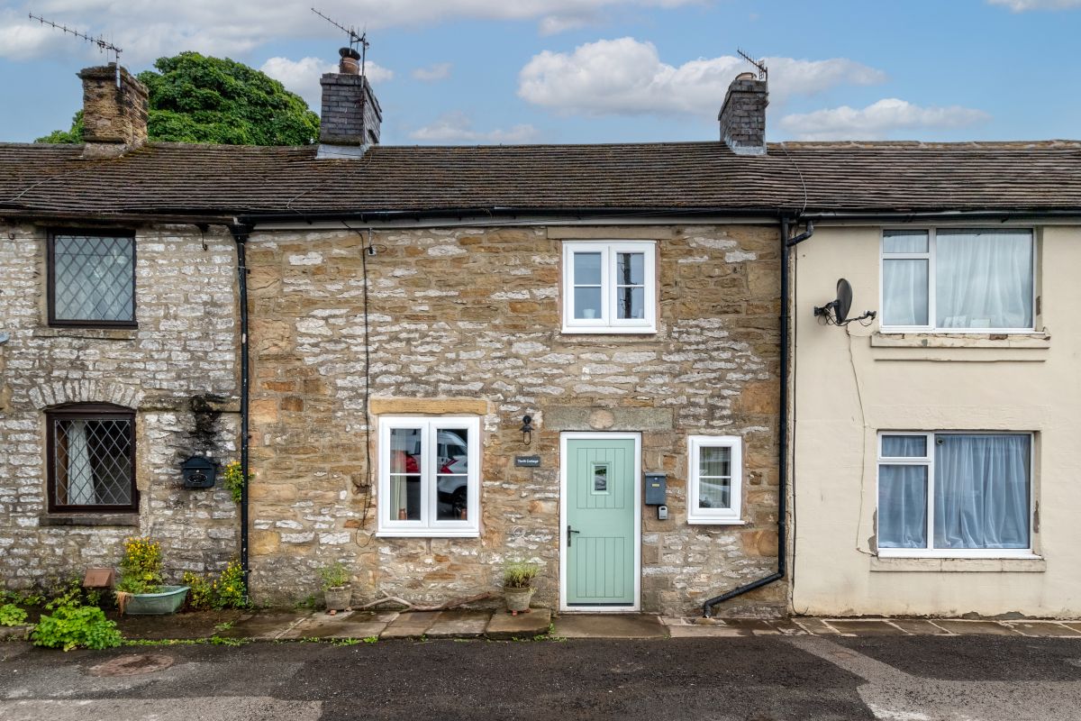 Thrift Cottage, listing photograph 2